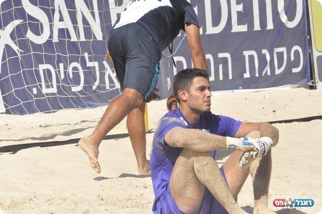 חצי גמר - ראש העין הודחה בשער זהב לעירוני פ"ת, אסף רז עם דמעות (חאדר אניס)